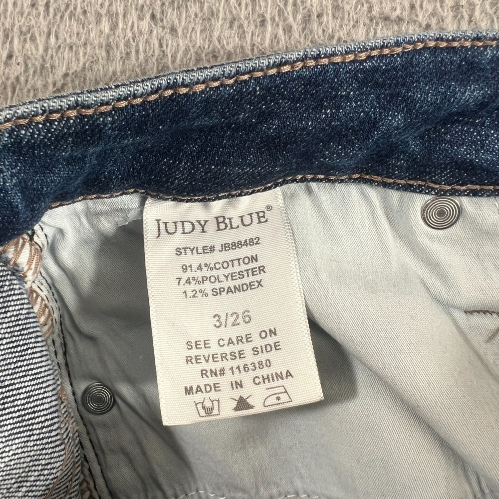 Judy Blue Control Top Flare Jeans Dark Wash Stretch Denim Size 3/26 Raw Hem - Picture 7 of 14